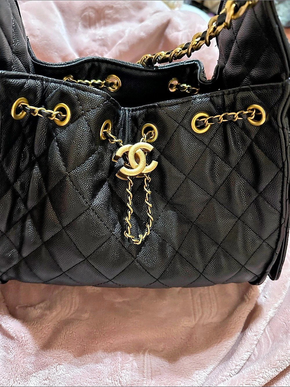 Drawstring Bucket Bag Black - Picture 2 of 6